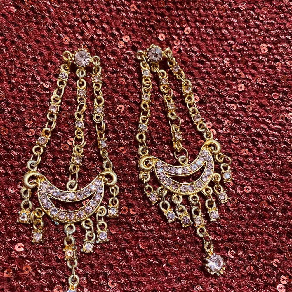 Jewelry - Picture 2 of 2
